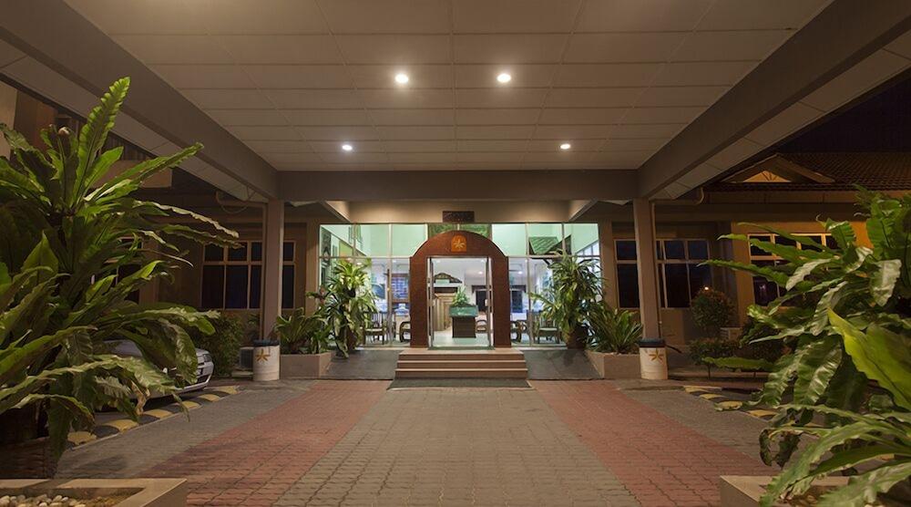Hotel Seri Malaysia Bagan Lalang Sepang Exterior foto
